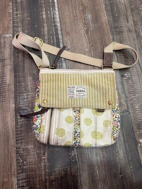 Fossil Cream & Green Floral Stripe Satchel Crossbody